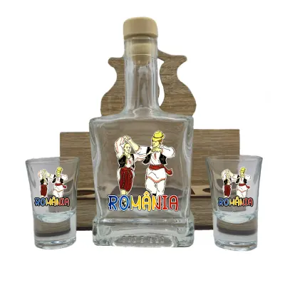 Port popular copii romania, suport din lemn cu sticla si 2 pahare, model hgs030